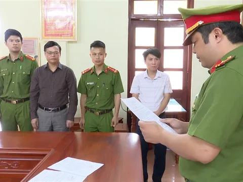 Khởi tố, bắt tạm giam Chánh Thanh tra tỉnh Lai Châu về hành vi nhận hối lộ