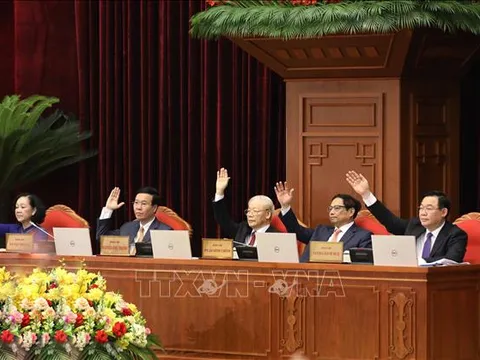 Ngày làm việc thứ ba và bế mạc Hội nghị giữa nhiệm kỳ Ban Chấp hành Trung ương Đảng khóa XIII