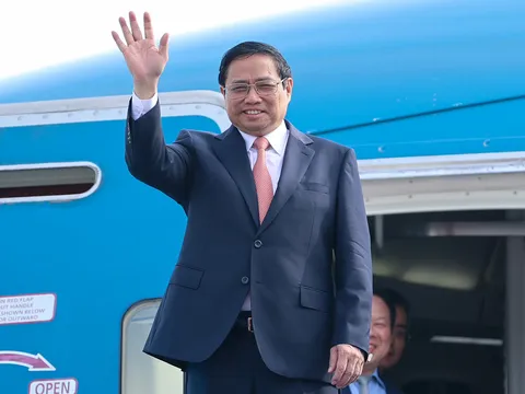 Thủ tướng Phạm Minh Chính lên đường dự Hội nghị Thượng đỉnh G7 mở rộng