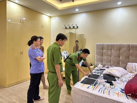 Triệt xóa công ty tín dụng đen thu lợi hơn 4.000 tỷ đồng