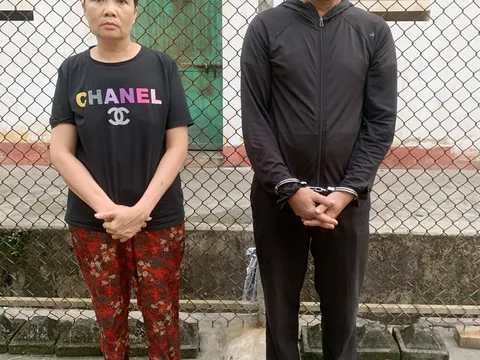 Khởi tố hai vợ chồng cho vay lãi nặng ở Bắc Giang