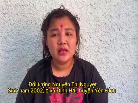 Ép nhân viên giao hàng vào nhà nghỉ, khống chế rồi cướp tiền