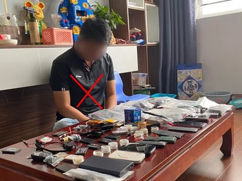 Triệt phá đường dây cung cấp thiết bị gian lận thi cử quy mô lớn