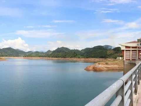 Sửa yêu cầu về năng lực tối thiểu của tổ chức, cá nhân khai thác đập, hồ chứa nước