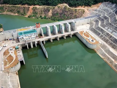 Sửa yêu cầu về năng lực của tổ chức, cá nhân khai thác đập, hồ chứa nước