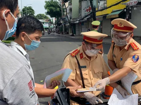 Điều khiển xe máy chuyên dùng tham gia giao thông có thể bị xử lý trách nhiệm hình sự?