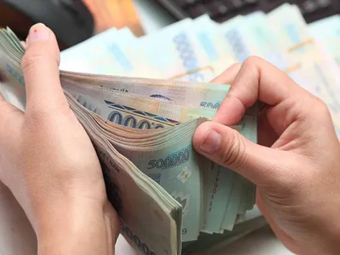 Từ ngày 1/7, mức lương Chủ tịch UBND quận tại Hà Nội là bao nhiêu?