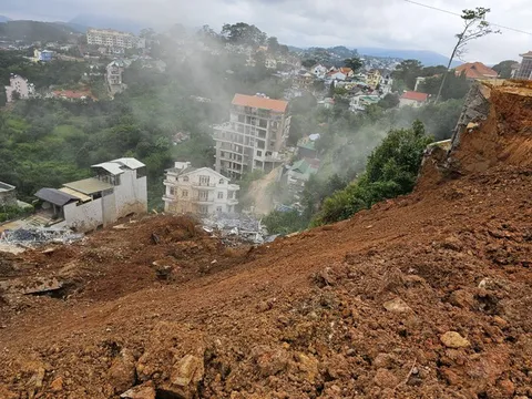 Khởi tố 2 bị can trong vụ sạt lở làm 2 người chết tại Đà Lạt