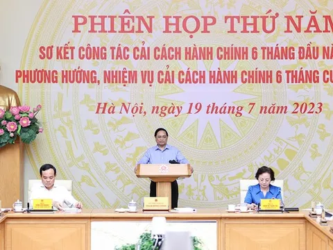 Thủ tướng: Tránh phiền hà, sách nhiễu, chống tham nhũng, tiêu cực trong giải quyết công việc cho người dân, doanh nghiệp