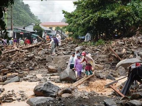 Thủ tướng Chính phủ yêu cầu tập trung phòng, chống, giảm thiệt hại do sạt lở đất, lũ quét