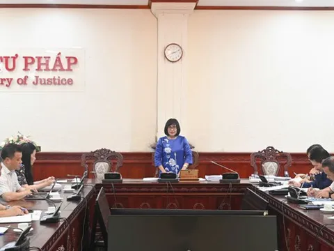 Xây dựng dự án Luật Đường bộ: Thúc đẩy phát triển giao thông vận tải và kinh tế đất nước