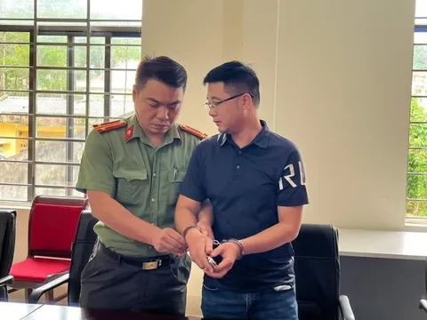 Bắt tạm giam nhân viên ngân hàng lừa đảo chiếm đoạt tài sản ở Sơn La