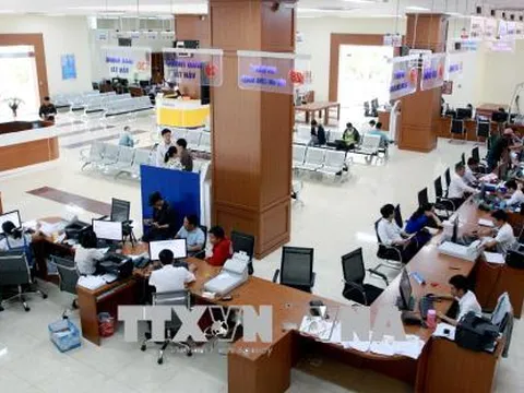 Phân công theo dõi, đôn đốc thực hiện cải cách thủ tục hành chính tại các bộ, ngành, địa phương