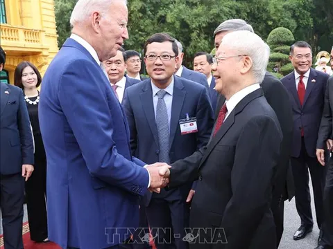 Lễ đón chính thức Tổng thống Hoa Kỳ Joe Biden thăm cấp Nhà nước tới Việt Nam