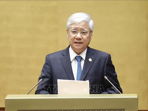 Đánh giá căn cơ công tác lập pháp, gắn xây dựng với tổ chức thực thi