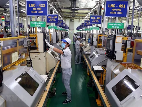 Sửa đổi quy định sử dụng người lao động nước ngoài