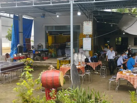 Điều tra vụ 2 mẹ con ở Tiền Giang tử vong sau khi uống sữa