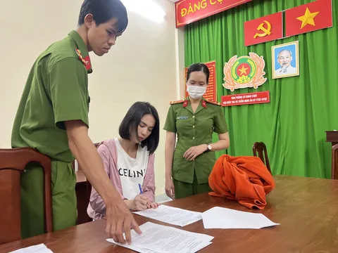 Khởi tố, bắt tạm giam người mẫu Ngọc Trinh