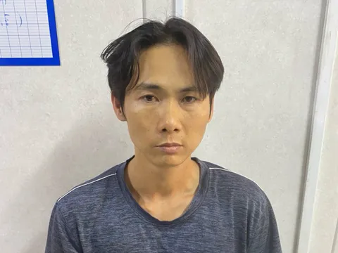 Cần Thơ: Bắt khẩn cấp đối tượng buộc cửa, đốt nhà hàng xóm