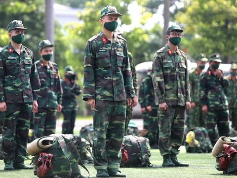 Công dân nhập ngũ được hưởng những quyền lợi gì?