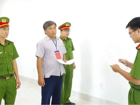 Bắt tạm giam một Phó Giám đốc công ty xây dựng trốn thuế hơn 1 tỷ đồng