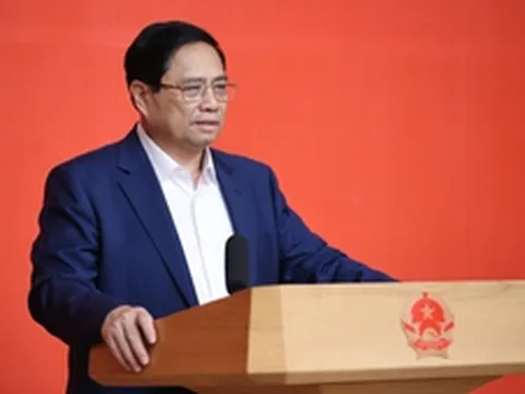 Thủ tướng chủ trì phiên họp thứ nhất của Tiểu ban Kinh tế-Xã hội Đại hội đại biểu toàn quốc lần thứ XIV của Đảng