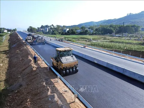 Nghị quyết thí điểm một số chính sách đặc thù về đầu tư xây dựng công trình đường bộ