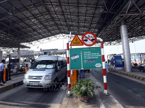 Mức thu phí sử dụng đường bộ mới áp dụng từ 1/2/2024
