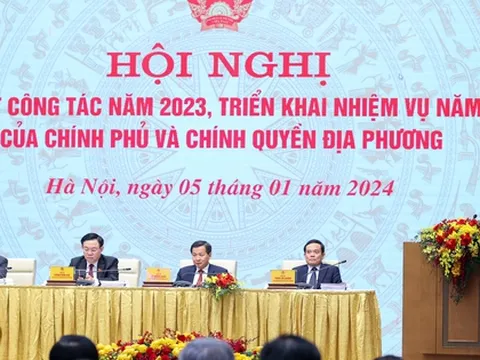 Hội nghị tổng kết công tác năm 2023, triển khai nhiệm vụ năm 2024 của Chính phủ và chính quyền địa phương