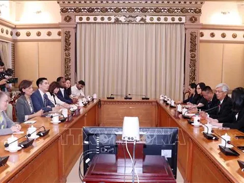 Lãnh đạo Thành phố Hồ Chí Minh tiếp Đoàn Nghị sỹ Hoa Kỳ