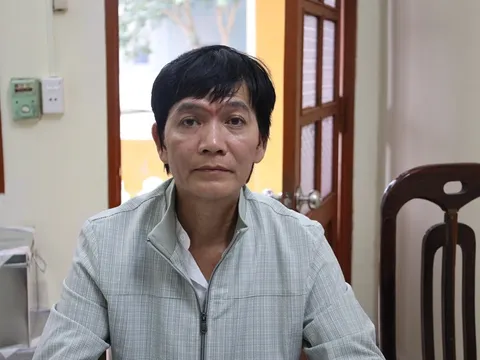 Khởi tố đối tượng bôi chất phóng xạ để chế thiết bị đánh bạc bịp