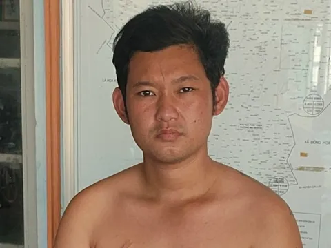 Bắt tạm giam đối tượng ngáo đá ném bé trai 3 tuổi xuống sông ở Tiền Giang