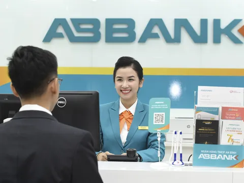 ABBank được vinh danh 'Top 10 nhà tuyển dụng yêu thích 2023' ngành Tài chính - Ngân hàng - Chứng khoán