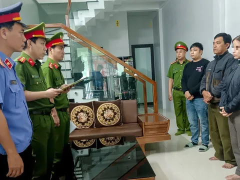 Khởi tố 4 đối tượng mua bán hóa đơn trái phép ở Thừa Thiên - Huế