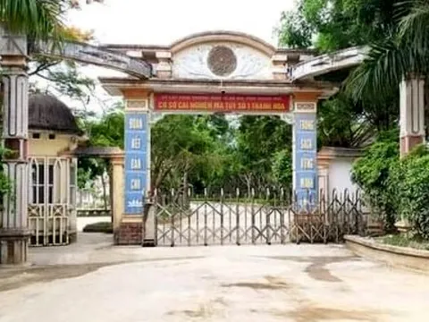 Một nhân viên cơ sở cai nghiện ở Thanh Hoá bị bắt giữ vì liên quan đến ma túy