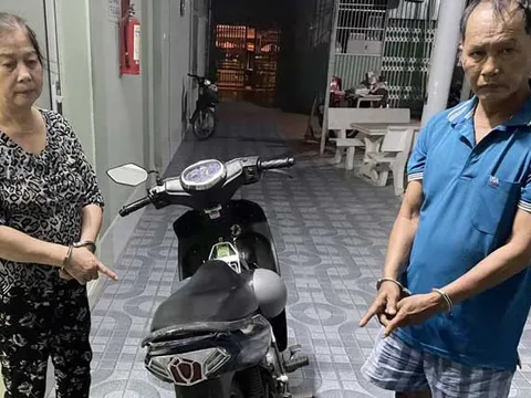 Khởi tố cặp nam nữ đột nhập cửa hàng, trộm 3,5kg vàng