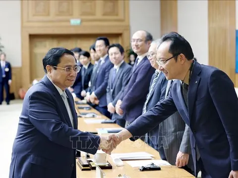 Thủ tướng Phạm Minh Chính làm việc với Đoàn đại biểu Liên đoàn các tổ chức kinh tế Nhật Bản