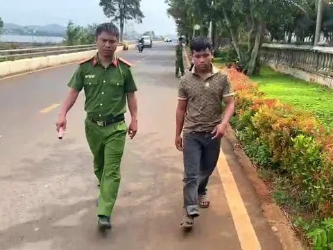 Đắk Lắk: Tạm giữ nam thanh niên đánh người, cướp xe máy