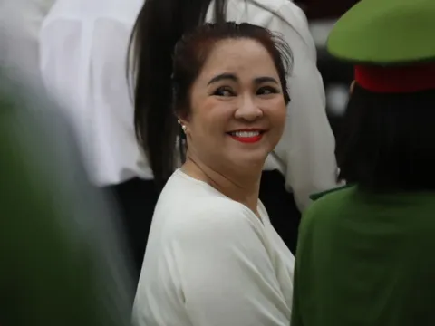 Không kháng cáo, Nguyễn Phương Hằng vẫn được giảm án