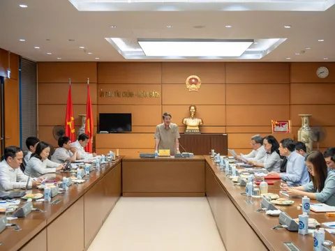 Phó Chủ tịch Quốc hội Nguyễn Đức Hải chủ trì cuộc họp Đoàn giám sát về chính sách tài khóa, tiền tệ