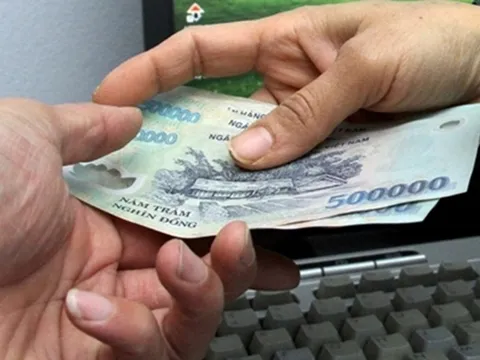 Tạm giữ 2 công chức Phòng Tài nguyên và Môi trường ở Gia Lai vì nhận hối lộ