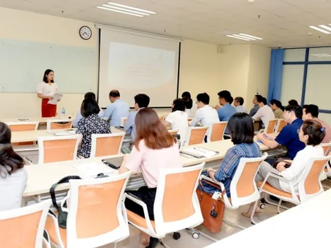 Tiêu chuẩn, điều kiện xét thăng hạng giảng viên cao đẳng sư phạm