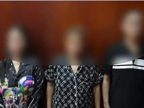 Bắt nhóm chuyên dàn cảnh cướp giật tài sản tại lễ hội ở TP.HCM