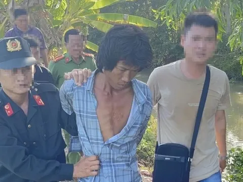 Bắt giữ đối tượng tâm thần chém 3 người thương vong ở Cần Thơ