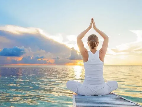 'Chữa lành' và vé tăng