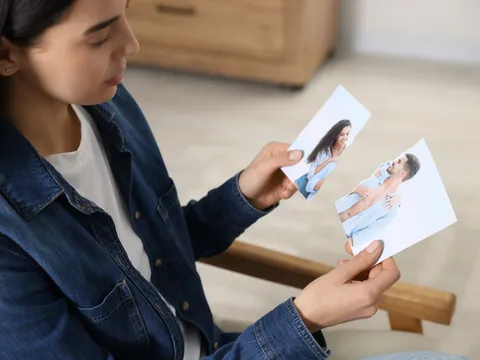 Buông kỷ vật của tình cũ