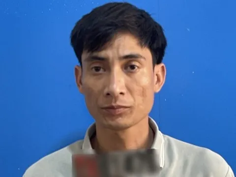 Khởi tố đối tượng lừa đảo cấp đổi giấy phép lái xe qua mạng, chiếm đoạt hơn 300 triệu đồng