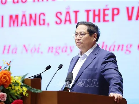 Thủ tướng: Phát triển hạ tầng, tháo gỡ khó khăn cho sản xuất, tiêu thụ vật liệu xây dựng