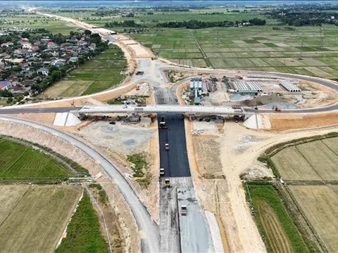 Tháo gỡ vướng mắc các dự án quan trọng quốc gia ngành Giao thông vận tải