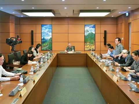 Áp dụng tối đa cơ chế thị trường trong hoạt động khai thác khoáng sản